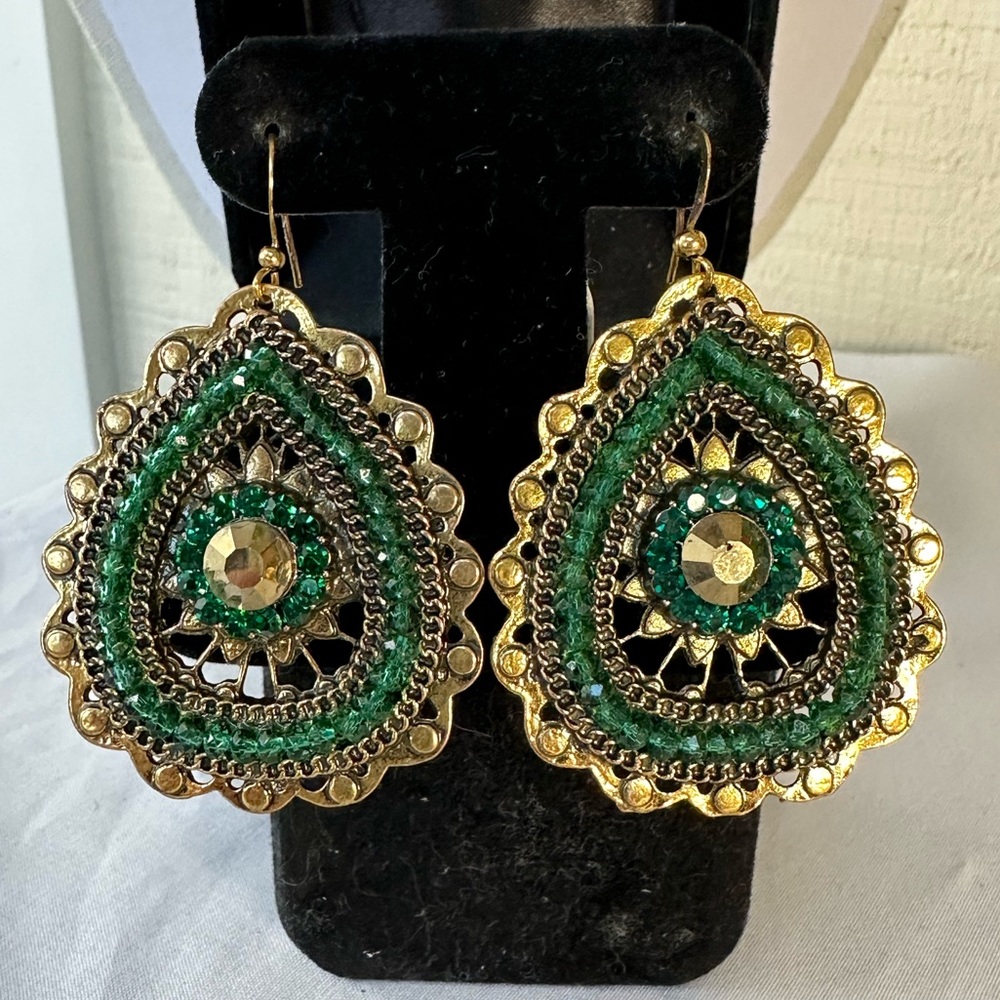 Large goldtone and greet sparkly rhinestone earrings